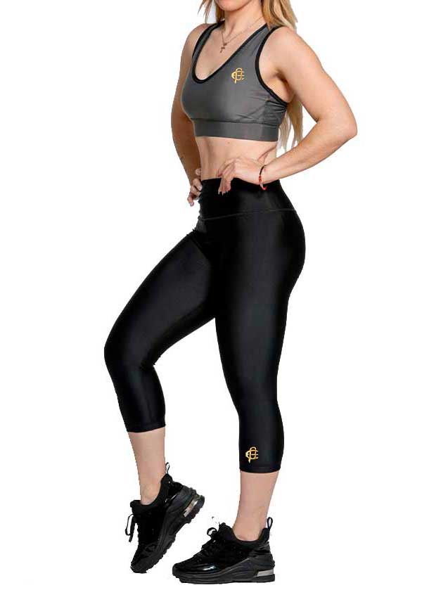 PE Black Capri 1